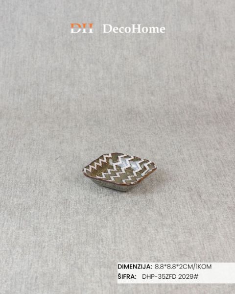 Slika Porcelanski tanjir 8.8*8.8*2cm / 1kom - DHP-35ZFD 2029#