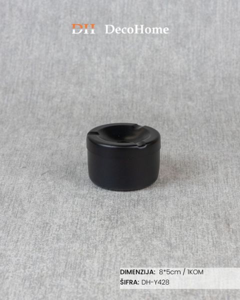 Slika Metalna crna pepeljara sa poklopcem 8*5cm / 1kom -DH-Y428